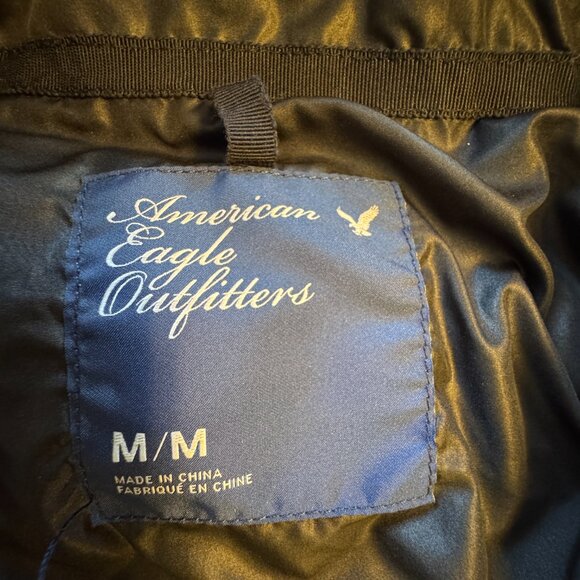 American Eagle Puffer Coat Navy Med Faux Fur Trimmed Detachable Hood - Picture 10 of 12